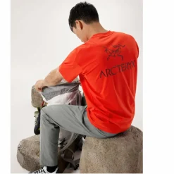 Arc'teryx Arc'teryx KRAGG SL COTTON BIRD WORD SS M Herren - T-Shirt^Herren Shirts Und Tops