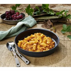 TREK'N EAT Verpflegung*TREK'N EAT PASTA MIT HÜHNCHENBOLOGNESE U. KÄSE-RTE - Outdoor Essen