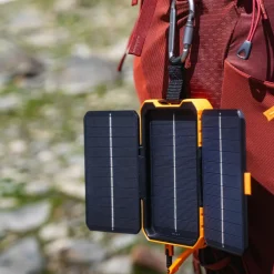 Xtorm Powerbanks|Solarladegeräte*RUGGED SOLAR POWERBANK 10.000 - Powerbank